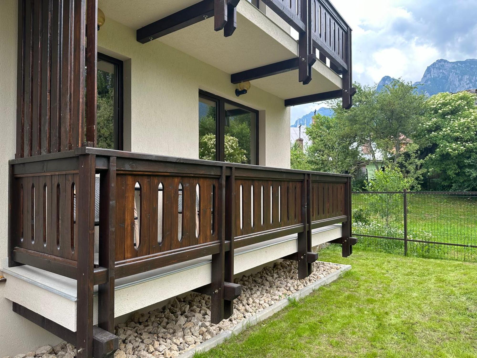 The View Apartment 3 Busteni Bagian luar foto