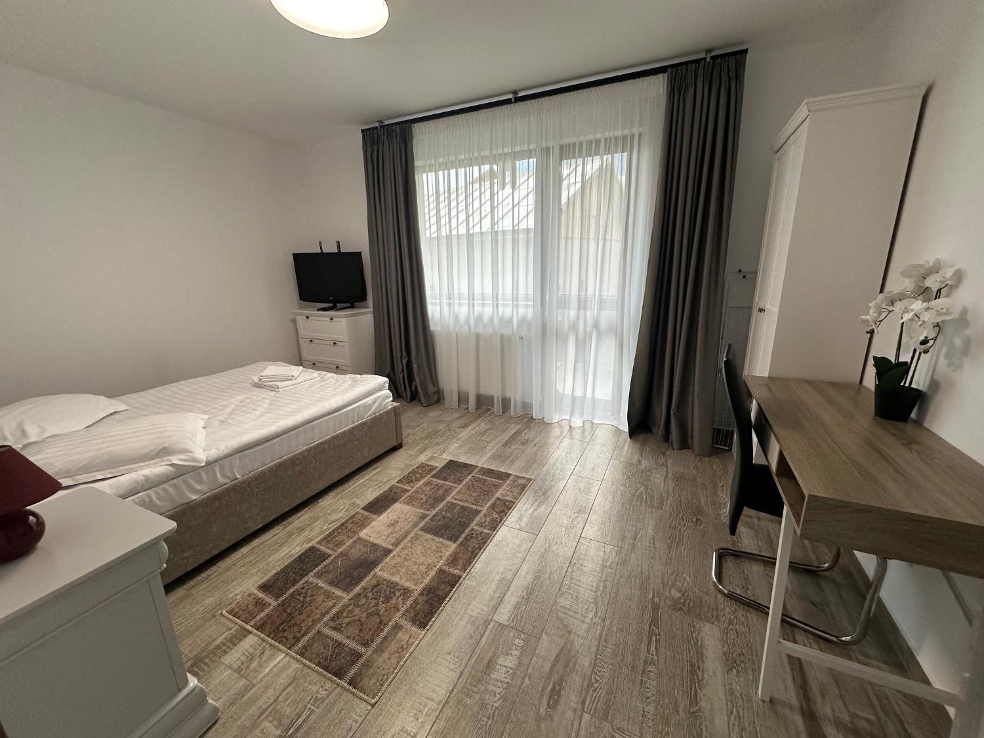 The View Apartment 3 Busteni Bagian luar foto